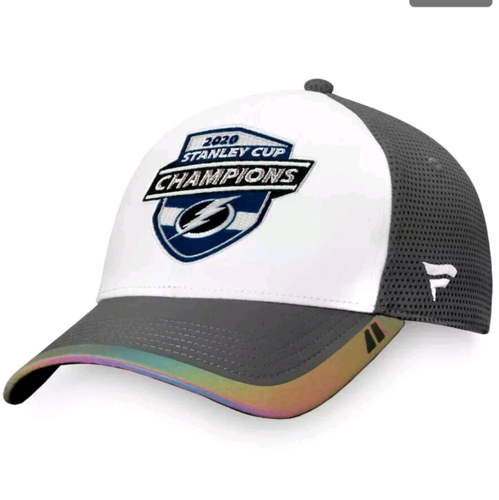 TAMPA BAY LIGHTNING STANLEY CUP CHAMPIONS 2020 WHITE GRAY ADJUSTABLE HAT CAP NWT